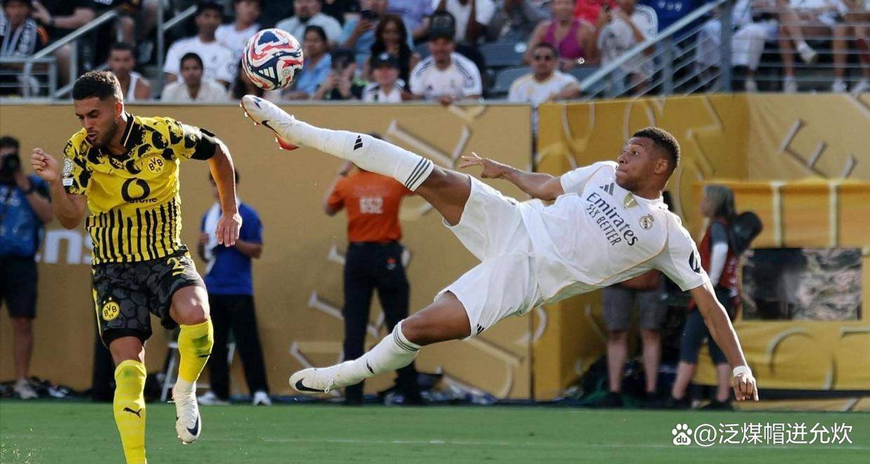 皇马平巴黎，姆巴佩维尼修斯低迷，高层紧急开会